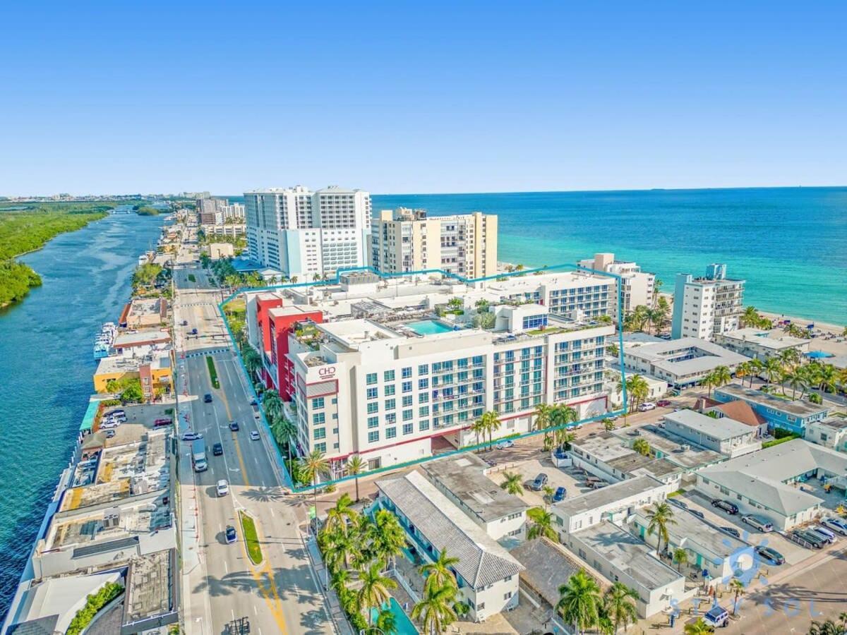 Hollywood Beach - Front Bay View - Amazing Pool Exterior photo
